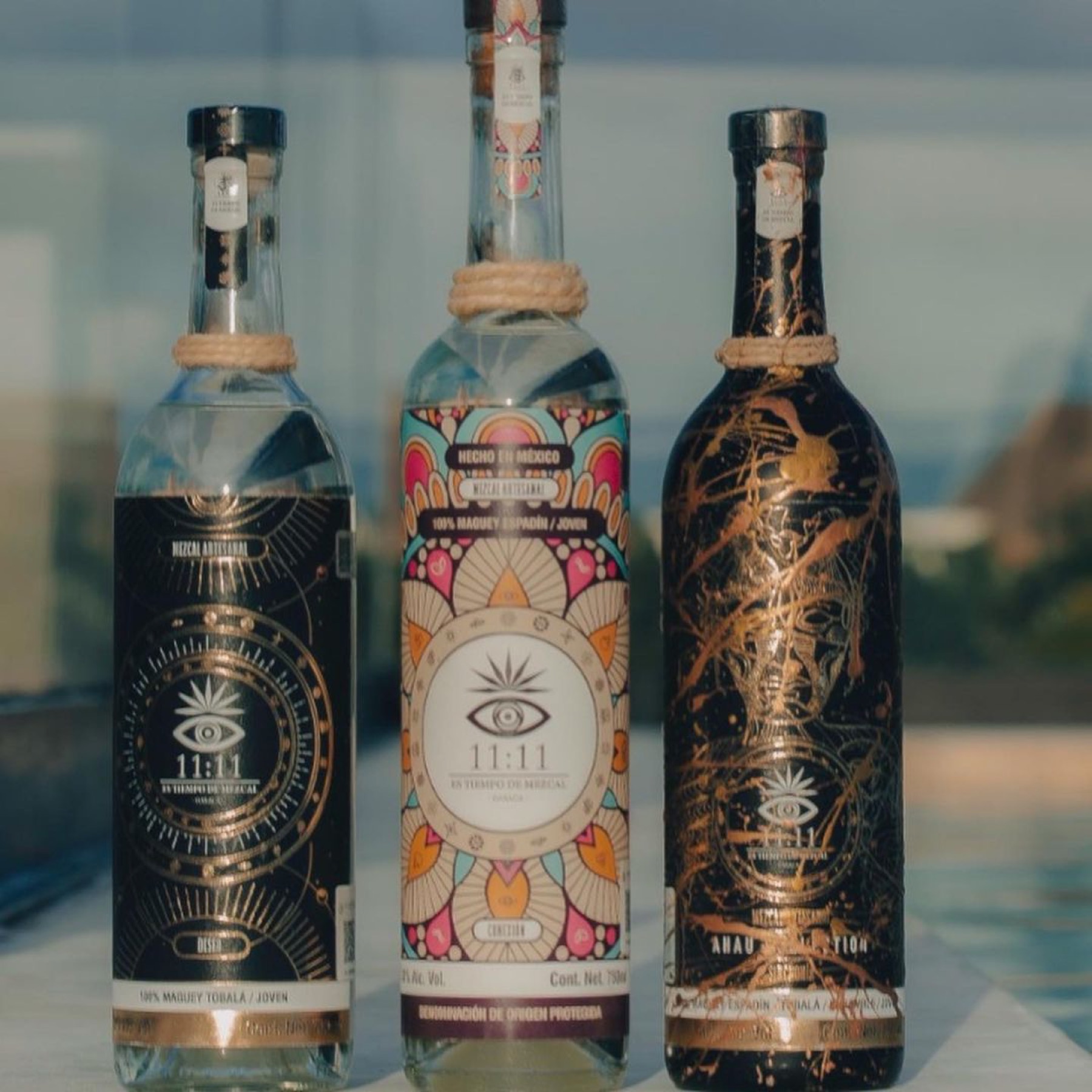 Trío de botellas de Mezcal 11:11 — Conexión, Sincronía y Despertar — para regalar